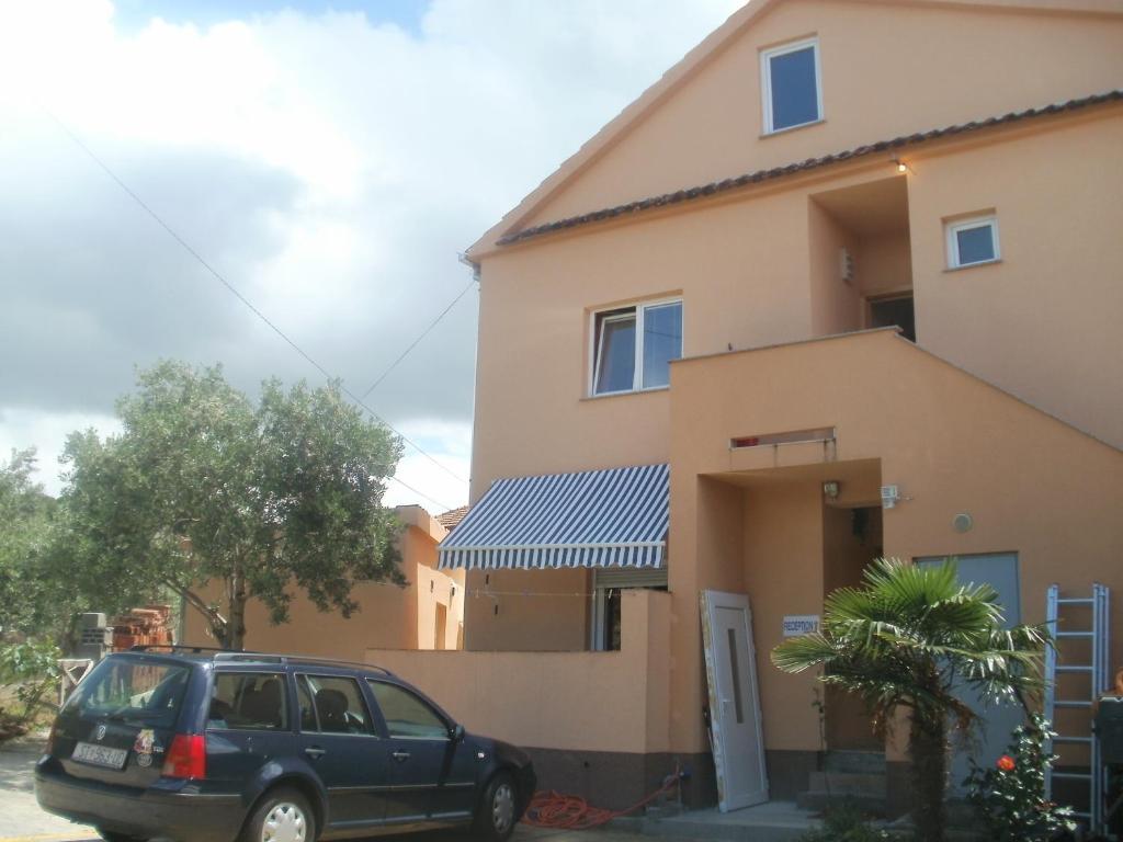 Apartments And Rooms Nediljko Bibinje Exterior foto